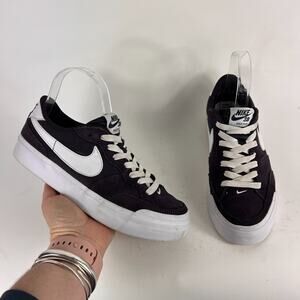 Nike SB Zoom Pogo Cave women's size 6.5 purple white athletic skate sneakers